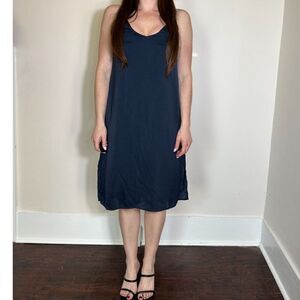 Wishlist Minimalist Navy Midi Dress Size Small